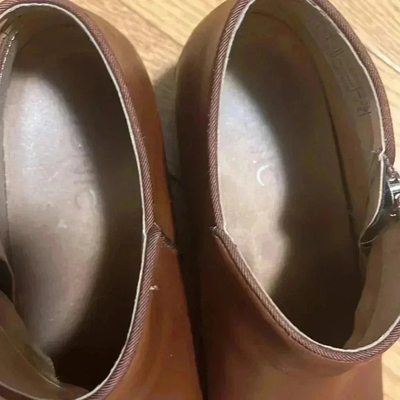 [US6.5] Vionic Jolene Brown Round Toe  Ankle Boot VGUC - Picture 5 of 7